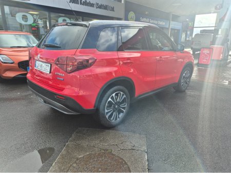 2024 Suzuki Vitara - thumbnail 3