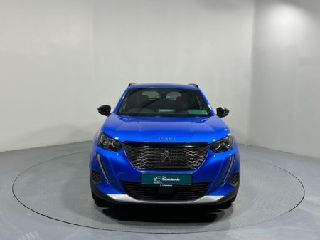 2023 Peugeot 2008 - view 2