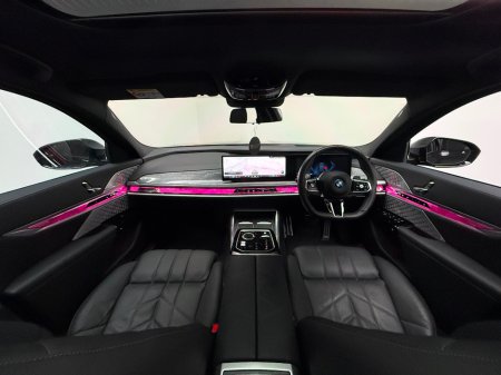 2024 BMW 7 Series 750E M SPORT XDRIVE SAPPHIRE BLACK €94,990 thumbnail