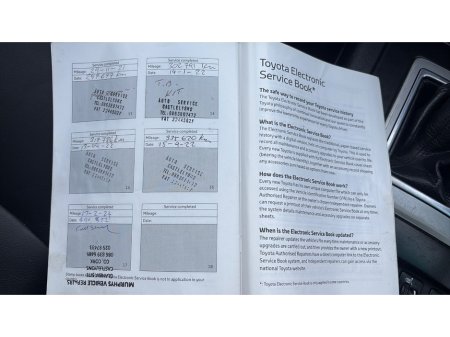 2015 Toyota Landcruiser - thumbnail 18