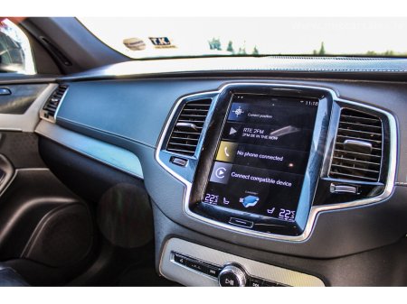 2021 Volvo XC90 RECHARGE PHEV T8 (390hp) R-Design AWD €49,995 thumbnail