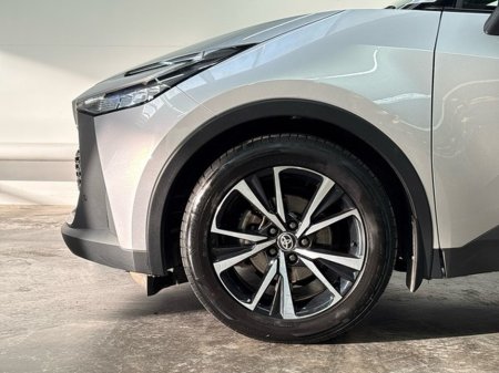 2024 Toyota C-HR - thumbnail 19