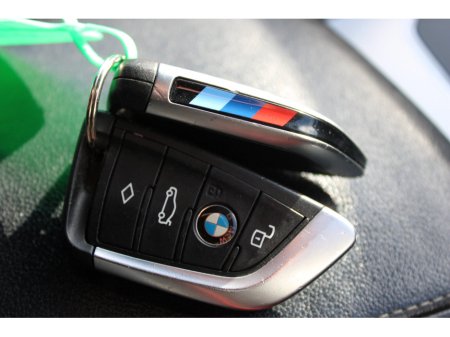 2021 BMW 3 Series  €35,995 thumbnail