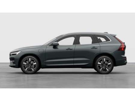 2026 Volvo XC60 Plus Bright with Cardamom interior €77,444