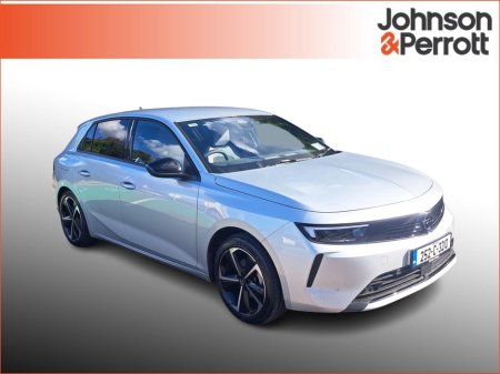 2025 Opel Astra Elegance 1.2 130hp 6-speed manual MY25 €33,900 thumbnail