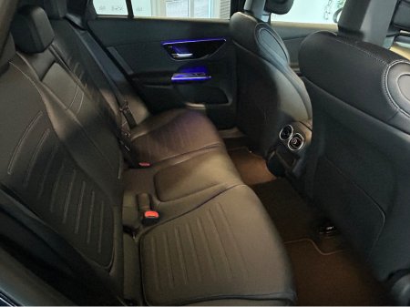 2024 Mercedes-Benz GLC Class 300 DE AMG LINE  4MATIC thumbnail