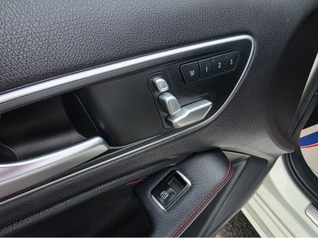 2016 Mercedes-Benz A Class - thumbnail 16