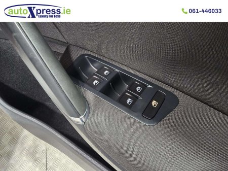 2018 Volkswagen Golf - thumbnail 13