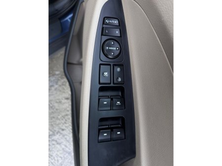 2017 Hyundai Tucson 1.7 EXECUTIVE 5DR €14,999 thumbnail