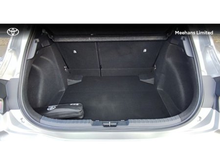 2023 Toyota Corolla COROLLA HYBRID LUNA H/B €25,950 thumbnail