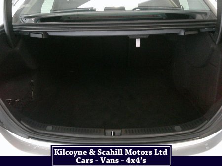 2016 Mercedes-Benz E Class - thumbnail 22