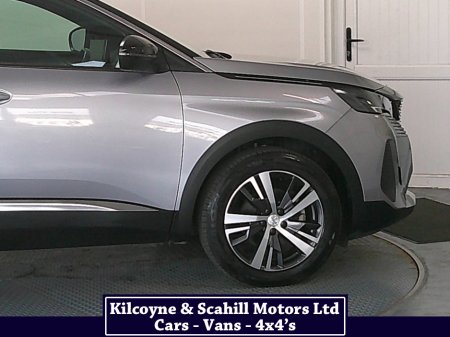 2024 Peugeot 5008 - thumbnail 31