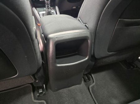 2017 Nissan Qashqai - thumbnail 16