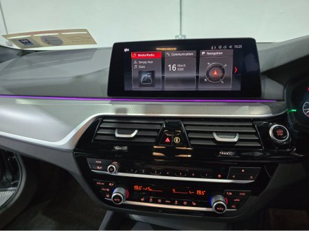 2019 BMW 5 Series - thumbnail 15