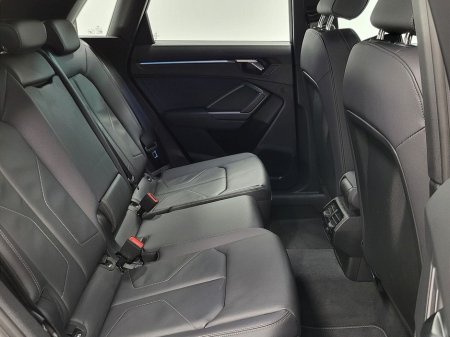 2024 Audi Q3 45 TFSI E S Tronic S line €43,975 thumbnail