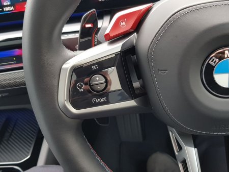 2025 BMW M5 Saloon thumbnail