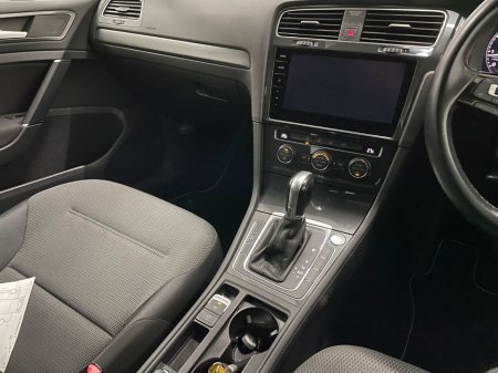 2019 Volkswagen Golf 1.2 TSI 110 bhp DSG Comfortline €18,995 thumbnail