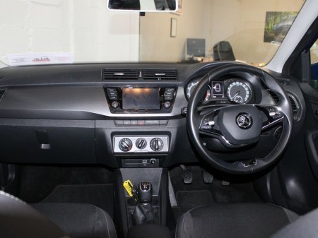 2021 Skoda Fabia - thumbnail 10