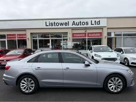 2022 Audi A4 2.0 TDI 35 TECHNIK 163PS 4DR * REAR VIEW CAMERA, HEATED SEATS, VIRTUAL COCKPIT, DUAL ZONE CLIMATE CONTROL, PADDLE SHIFTS, APPLE CARPLAY/ANDROID AUTO, SATELLITE NAVIGATION, ADAPTIVE CRUISE CONTROL* €34,950