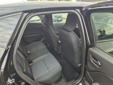 2022 Renault Captur ICONIC EDITION NAEB TCE 90 MAN €17,995 thumbnail