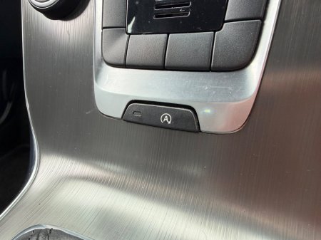 2014 Volvo V40 - thumbnail 18