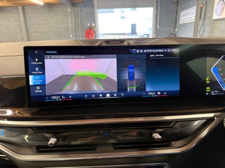 2025 BMW X5  €104,995 thumbnail