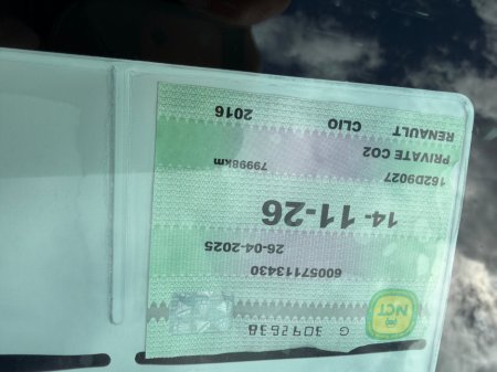 2016 Renault Clio - thumbnail 10