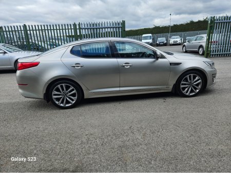 2015 Kia Optima PLATINUM 4DR €7,450