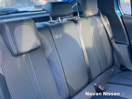 2023 Peugeot 208 Electric 136bhp (50 kWh) GT €19,950 thumbnail