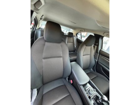 2020 Mazda Mazda3 1.8D 4DR (116ps) GS-L €17,500 thumbnail