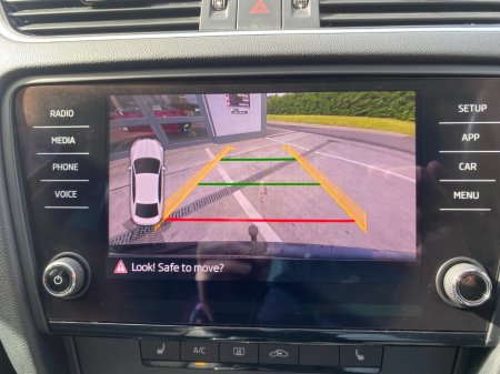 2019 Skoda Octavia - thumbnail 18