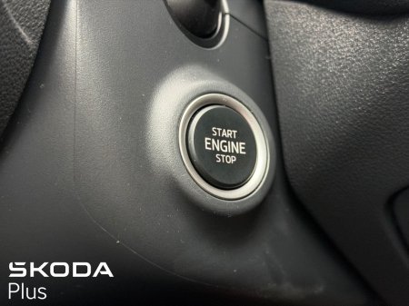 2025 Skoda Octavia - thumbnail 25