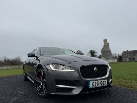 2017 Jaguar XF 2.0 D 163PS R-Sport Manual €10,990 thumbnail