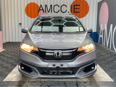 2019 Honda Fit 1.5 HYBRID AUTOMATIC / 69k KMs / Adaptive Cruise Control €14,950