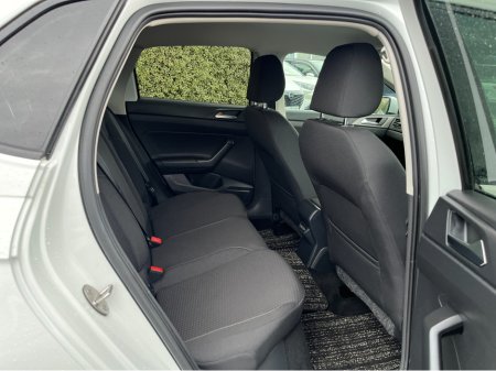 2019 Volkswagen Polo COMFORTLINE AUTOMATIC 1.0 PETROL //KEYLESS ENTRY//REVERSE CAMERA//ADAPTIVE CRUISE CONTROL// €16,950 thumbnail