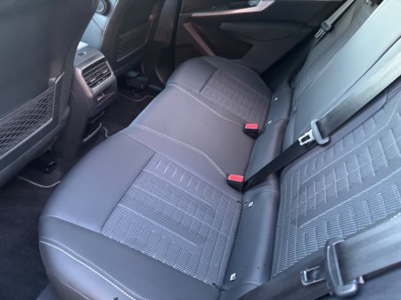 2025 Peugeot 3008 1.2 MHEV PureTech 136bhp eDCS6 GT €42,950 thumbnail