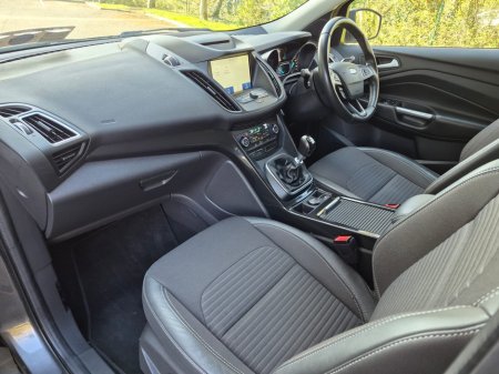 2019 Ford Kuga - thumbnail 12