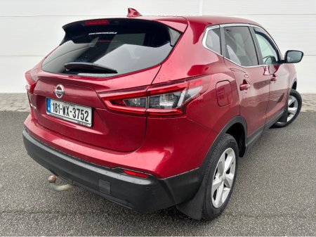 2018 Nissan Qashqai - thumbnail 4