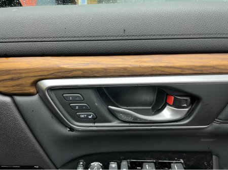 2020 Honda CR-V €29950 2020 HONDA CR-V HEV EX MASTERPIECE 2.0 AUTOMATIC / CRUISE CONTROL /REVERSE CAMERA / ELECTRIC MEMORY & HEATED SEATS / PANORAMIC SUNROOF / HEATED REAR SEATS / PADDLE SHIFTERS €29,950 thumbnail