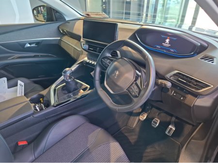 2023 Peugeot 3008 - thumbnail 22