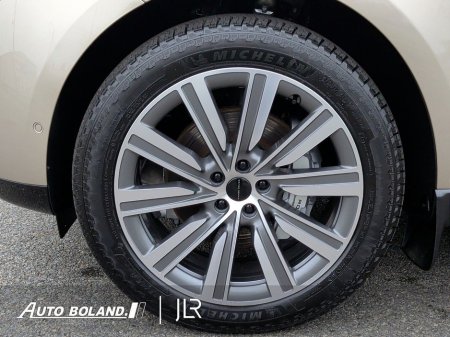 2026 Land Rover Range Rover - thumbnail 9