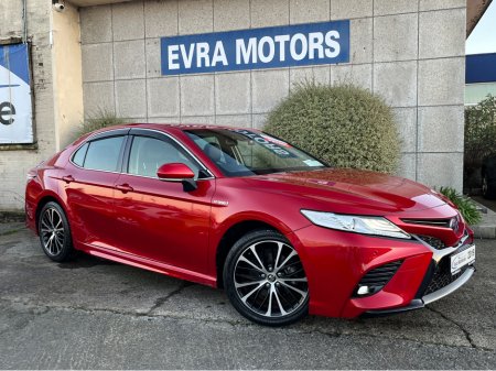 2019 Toyota Camry WS AUTOMATIC HYBRID 2.5 PETROL //HIGH SPEC//FULL LEATHER HEATED SEATS//HEAD UP DISPLAY//KEYLESS ENTRY//