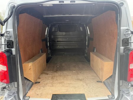 2022 Vauxhall Vivaro SPORTIVE LWB 120BHP €16,995 thumbnail