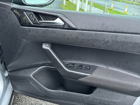 2025 Volkswagen Taigo EDITION 75 1.0 TSI116HP D7F €28,950 thumbnail