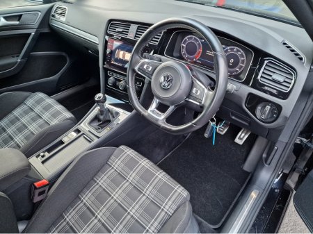 2017 Volkswagen Golf GTD TDI-VIRTUAL COCKPIT-LOW MILEAGE €17,450 thumbnail