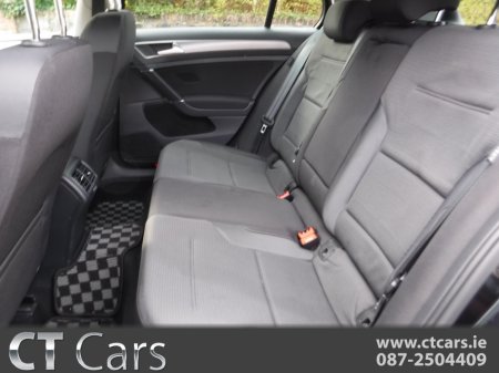 2016 Volkswagen Golf - thumbnail 10
