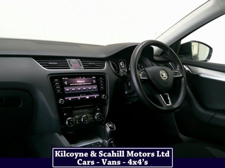 2020 Skoda Octavia - thumbnail 17