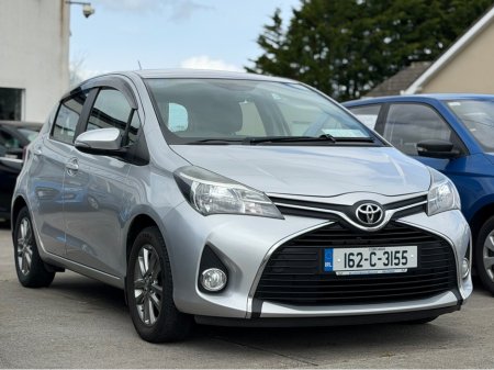 2016 Toyota Yaris - photo 3