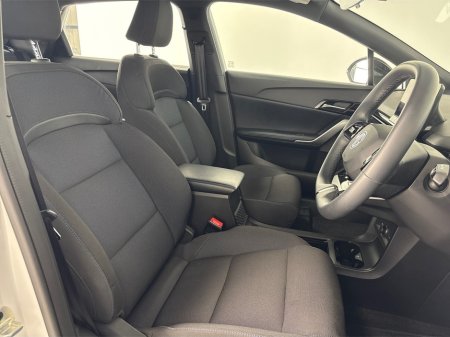 2025 MG 4 EXCITE LR**DIGITAL DASH**MULTIFUNCTIONAL STEERING WHEEL**APPLE CARPLAY ANDROID AUTO**REVERSE CAMERA**KEYLESS START**AIR CONDITIONING**CRUISE CONTROL**BLACK CLOTH INTERIOR**FINANCE AVAILABLE** €25,495 thumbnail