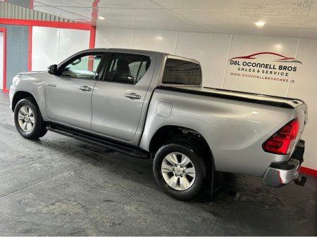 2019 Toyota Hilux - thumbnail 9